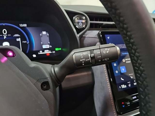 Lexus LBX 1.5 HEV Cool 100 kW (136 CV) Vehículo usado en Madrid - 19