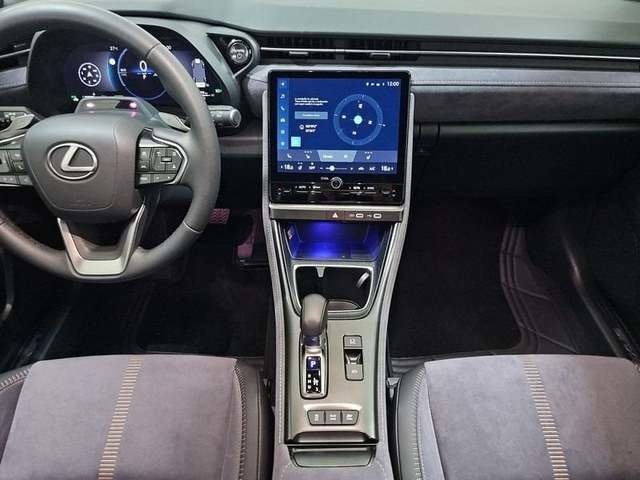 Lexus LBX 1.5 HEV Cool 100 kW (136 CV) Vehículo usado en Madrid - 24