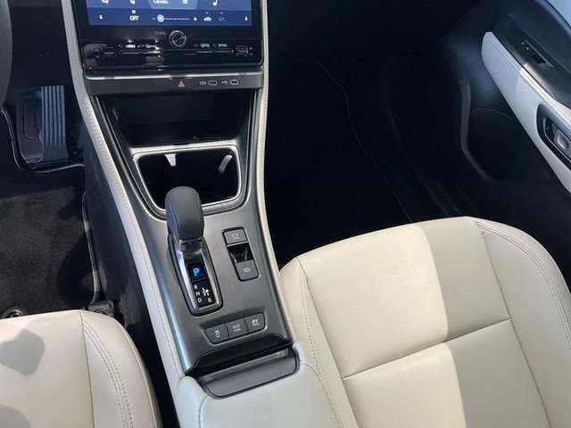 Lexus LBX 1.5 HEV Elegant Plus 100 kW (136 CV) Vehículo usado en Madrid - 20 Lexus LBX 1.5 HEV Elegant Plus 100 kW (136 CV) Vehículo usado en Madrid - 20