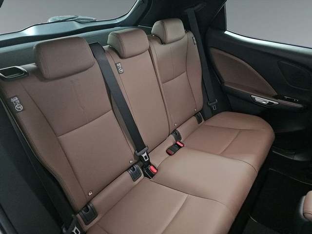 Lexus LBX 1.5 HEV Elegant Plus 100 kW (136 CV) Vehículo usado en Madrid - 9