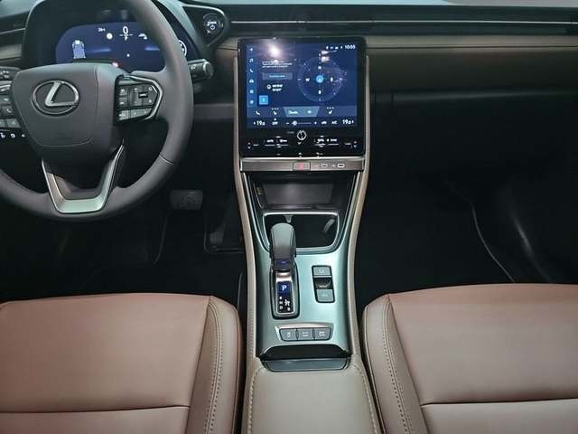 Lexus LBX 1.5 HEV Elegant Plus 100 kW (136 CV) Vehículo usado en Madrid - 11