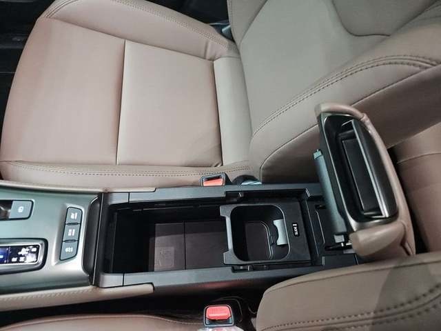 Lexus LBX 1.5 HEV Elegant Plus 100 kW (136 CV) Vehículo usado en Madrid - 25