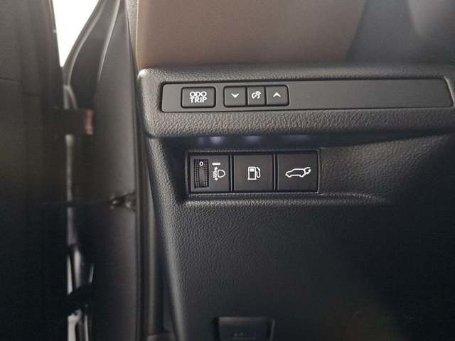 Lexus LBX 1.5 HEV Elegant Plus 100 kW (136 CV) Vehículo usado en Madrid - 26