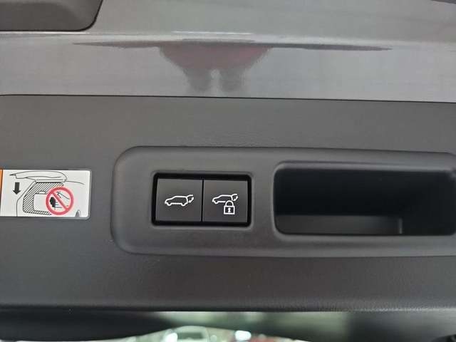 Lexus LBX 1.5 HEV Elegant Plus 100 kW (136 CV) Vehículo usado en Madrid - 27