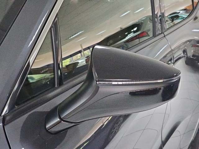 Lexus LBX 1.5 HEV Elegant Plus 100 kW (136 CV) Vehículo usado en Madrid - 28