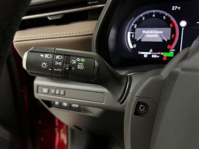 Lexus LBX 1.5 HEV Elegant Plus 100 kW (136 CV) Vehículo usado en Madrid - 16