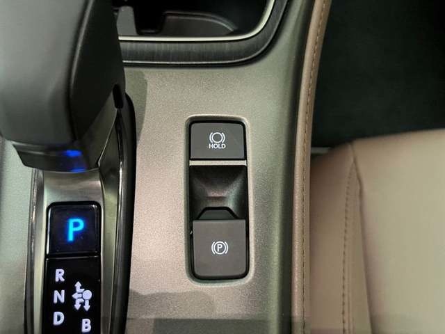 Lexus LBX 1.5 HEV Elegant Plus 100 kW (136 CV) Vehículo usado en Madrid - 26