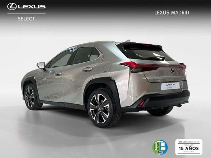 Lexus UX 250h Premium 135 kW (184 CV) Vehículo usado en Madrid - 2 Lexus UX 250h Premium 135 kW (184 CV) Vehículo usado en Madrid - 2
