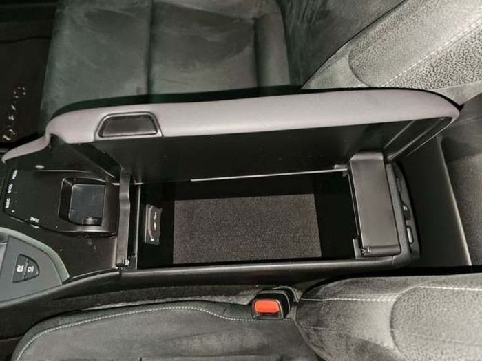 Lexus UX 250h Business Navigation 2WD 135 kW (184 CV) Vehículo usado en Madrid - 29 Lexus UX 250h Business Navigation 2WD 135 kW (184 CV) Vehículo usado en Madrid - 29