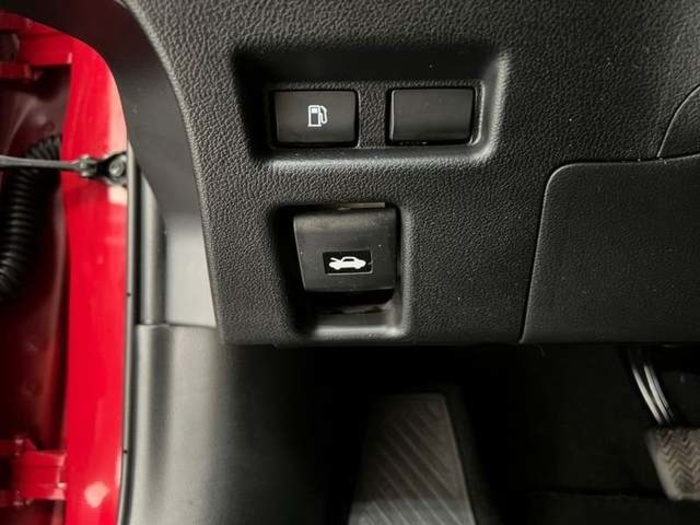 Lexus UX 250h Business 2WD 135 kW (184 CV) Vehículo usado en Madrid - 25 Lexus UX 250h Business 2WD 135 kW (184 CV) Vehículo usado en Madrid - 25