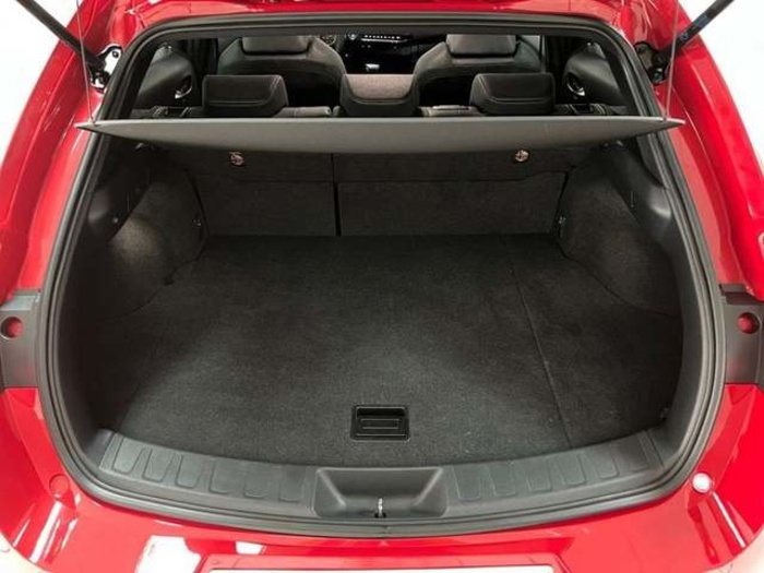 Lexus UX 250h Business 2WD 135 kW (184 CV) Vehículo usado en Madrid - 41 Lexus UX 250h Business 2WD 135 kW (184 CV) Vehículo usado en Madrid - 41