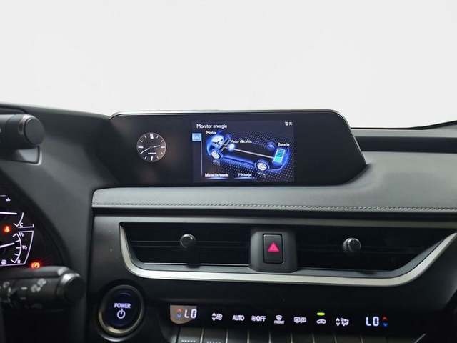 Lexus UX 250h Business 2WD 135 kW (184 CV) Vehículo usado en Madrid - 21 Lexus UX 250h Business 2WD 135 kW (184 CV) Vehículo usado en Madrid - 21