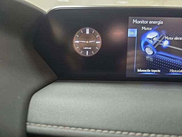 Lexus UX 250h Business 2WD 135 kW (184 CV) Vehículo usado en Madrid - 22 Lexus UX 250h Business 2WD 135 kW (184 CV) Vehículo usado en Madrid - 22