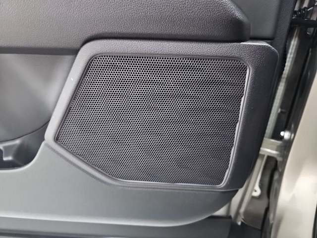 Lexus UX 250h Business 2WD 135 kW (184 CV) Vehículo usado en Madrid - 32 Lexus UX 250h Business 2WD 135 kW (184 CV) Vehículo usado en Madrid - 32