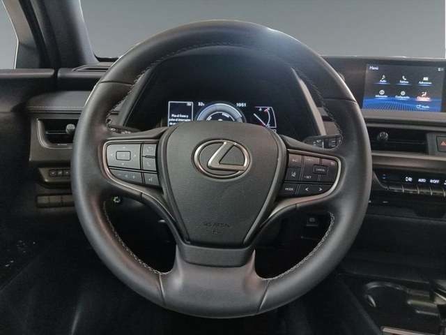 Lexus UX 250h Business 2WD 135 kW (184 CV) Vehículo usado en Madrid - 11 Lexus UX 250h Business 2WD 135 kW (184 CV) Vehículo usado en Madrid - 11