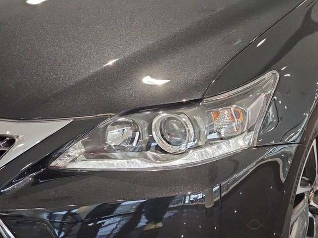 Lexus CT 200h Business 100 kW (136 CV) Vehículo usado en Madrid - 32 Lexus CT 200h Business 100 kW (136 CV) Vehículo usado en Madrid - 32