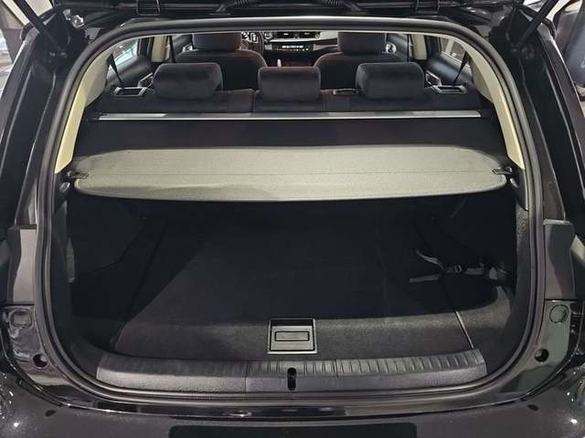 Lexus CT 200h Business 100 kW (136 CV) Vehículo usado en Madrid - 37 Lexus CT 200h Business 100 kW (136 CV) Vehículo usado en Madrid - 37