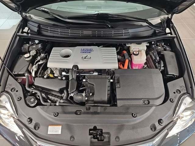 Lexus CT 200h Business 100 kW (136 CV) Vehículo usado en Madrid - 38