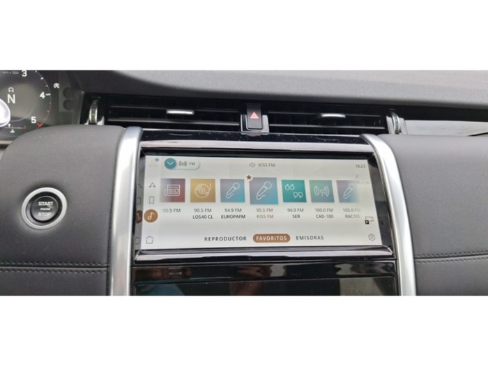 Land RoverDiscovery Sport 2.0D TD4 MHEV SE AWD Auto 120 kW (163 CV) Vehículo usado en Barcelona - 19 Land RoverDiscovery Sport 2.0D TD4 MHEV SE AWD Auto 120 kW (163 CV) Vehículo usado en Barcelona - 19