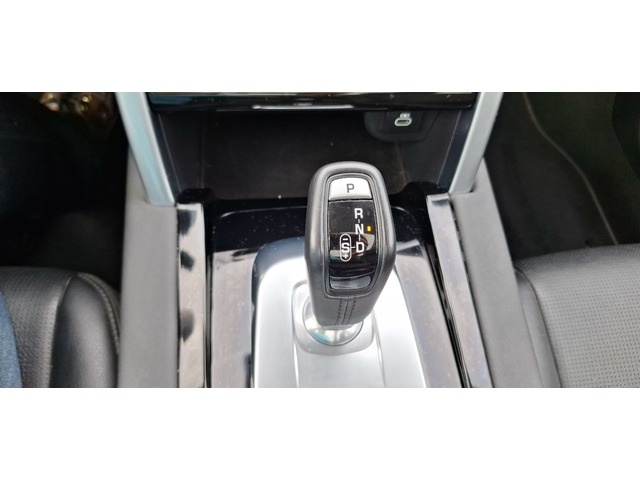 Land RoverDiscovery Sport 2.0D TD4 MHEV SE AWD Auto 120 kW (163 CV) Vehículo usado en Barcelona - 25