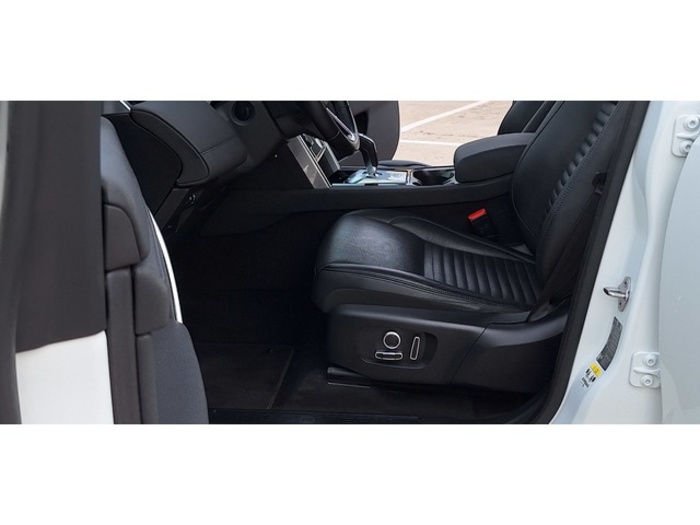 Land RoverDiscovery Sport 2.0D TD4 MHEV SE AWD Auto 120 kW (163 CV) Vehículo usado en Barcelona - 28 Land RoverDiscovery Sport 2.0D TD4 MHEV SE AWD Auto 120 kW (163 CV) Vehículo usado en Barcelona - 28