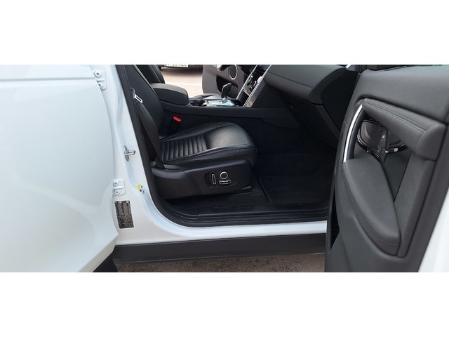 Land RoverDiscovery Sport 2.0D TD4 MHEV SE AWD Auto 120 kW (163 CV) Vehículo usado en Barcelona - 31