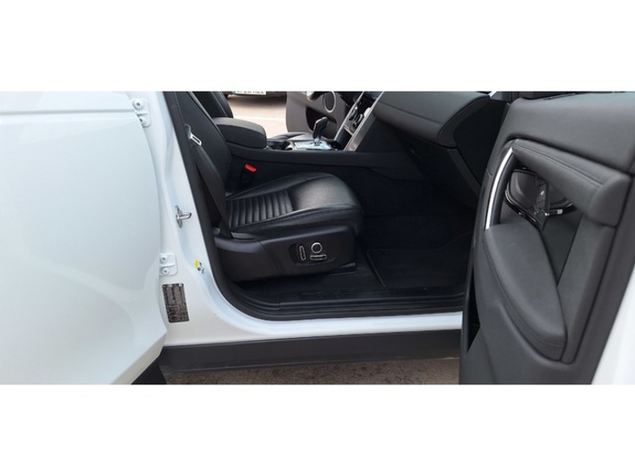 Land RoverDiscovery Sport 2.0D TD4 MHEV SE AWD Auto 120 kW (163 CV) Vehículo usado en Barcelona - 31 Land RoverDiscovery Sport 2.0D TD4 MHEV SE AWD Auto 120 kW (163 CV) Vehículo usado en Barcelona - 31