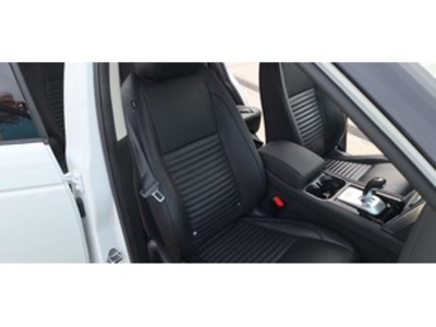 Land Rover Discovery Sport 2.0D TD4 MHEV SE AWD Auto 120 kW (163 CV) Land Rover Discovery Sport 2.0D TD4 MHEV SE AWD Auto 120 kW (163 CV)