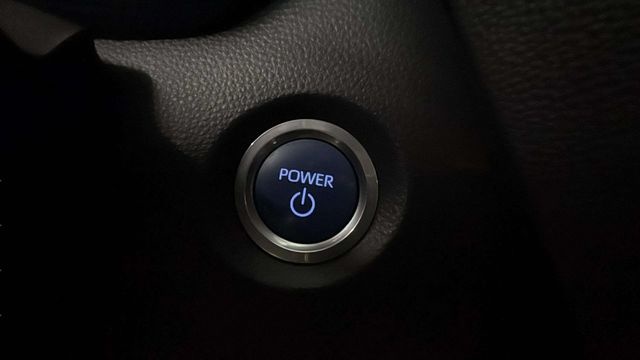 ToyotaCorolla 125H Active E-CVT 90 kW (122 CV) Vehículo usado en Barcelona - 16