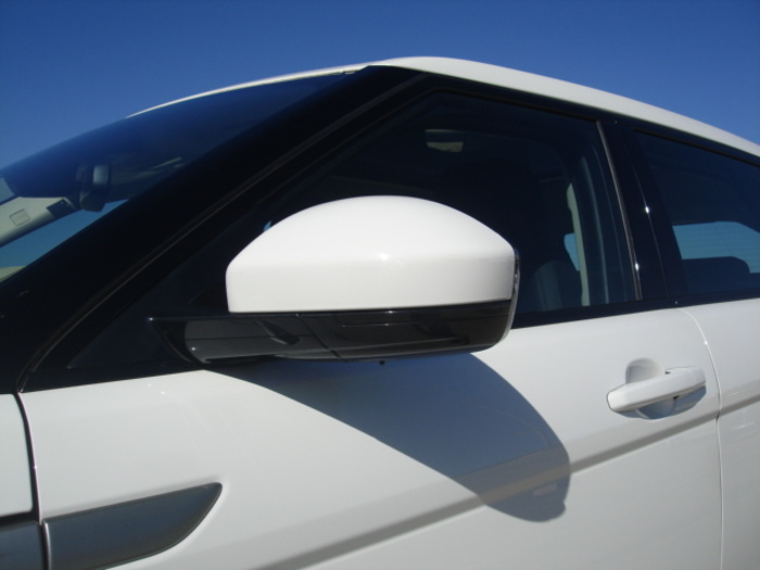 Land RoverRange Rover Evoque 2.0L TD4 SE 4x4 Auto 132 kW (180 CV) Vehículo usado en Barcelona - 7 Land RoverRange Rover Evoque 2.0L TD4 SE 4x4 Auto 132 kW (180 CV) Vehículo usado en Barcelona - 7