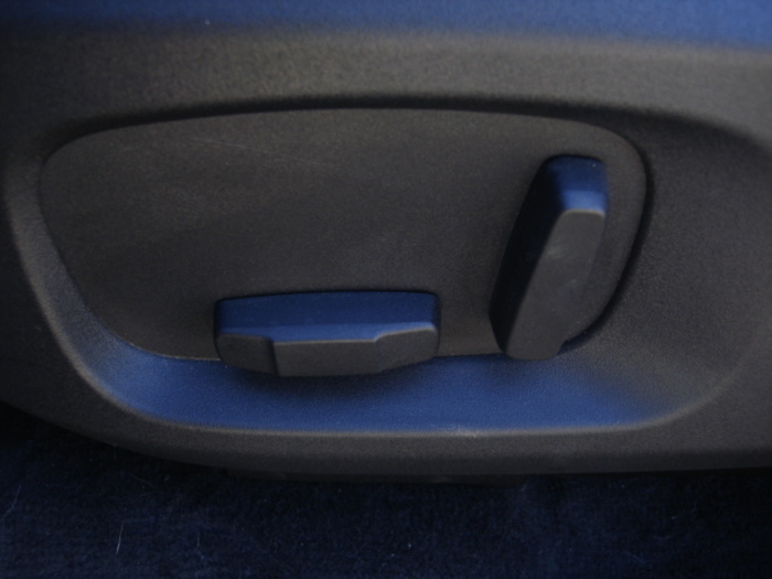 Land RoverRange Rover Evoque 2.0L TD4 SE 4x4 Auto 132 kW (180 CV) Vehículo usado en Barcelona - 12 Land RoverRange Rover Evoque 2.0L TD4 SE 4x4 Auto 132 kW (180 CV) Vehículo usado en Barcelona - 12