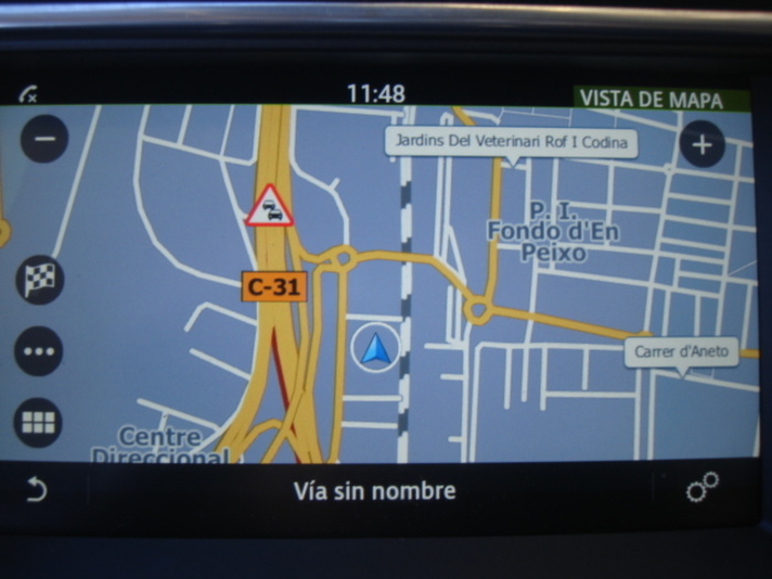 Land RoverRange Rover Evoque 2.0L TD4 SE 4x4 Auto 132 kW (180 CV) Vehículo usado en Barcelona - 23 Land RoverRange Rover Evoque 2.0L TD4 SE 4x4 Auto 132 kW (180 CV) Vehículo usado en Barcelona - 23