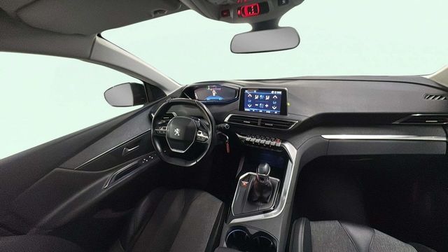 Peugeot3008 PureTech 130 Active 96 kW (130 CV) Vehículo usado en Barcelona - 11