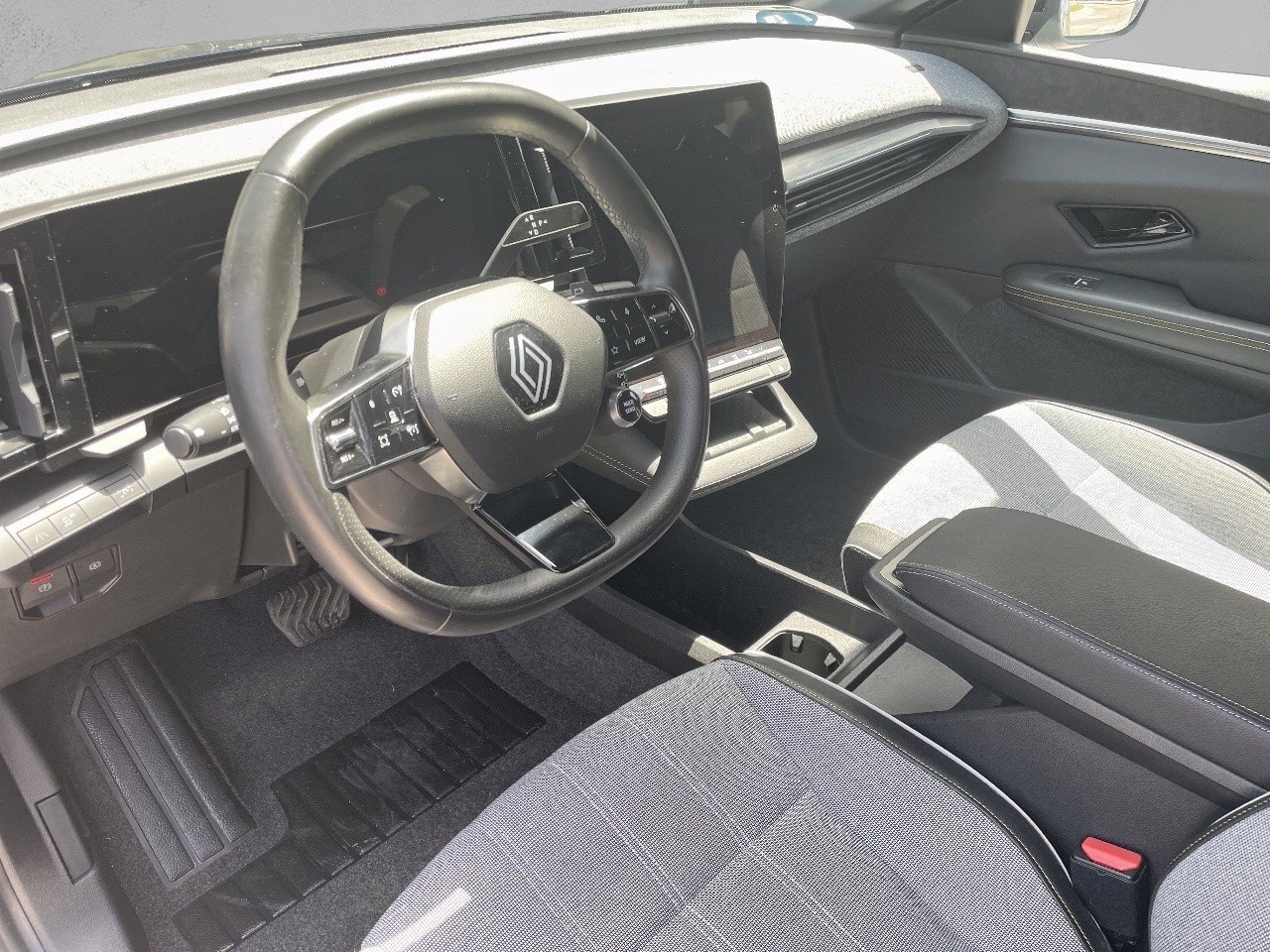 Renault Megane E-Tech Techno autonomía confort 160 kW (218 CV) - 4