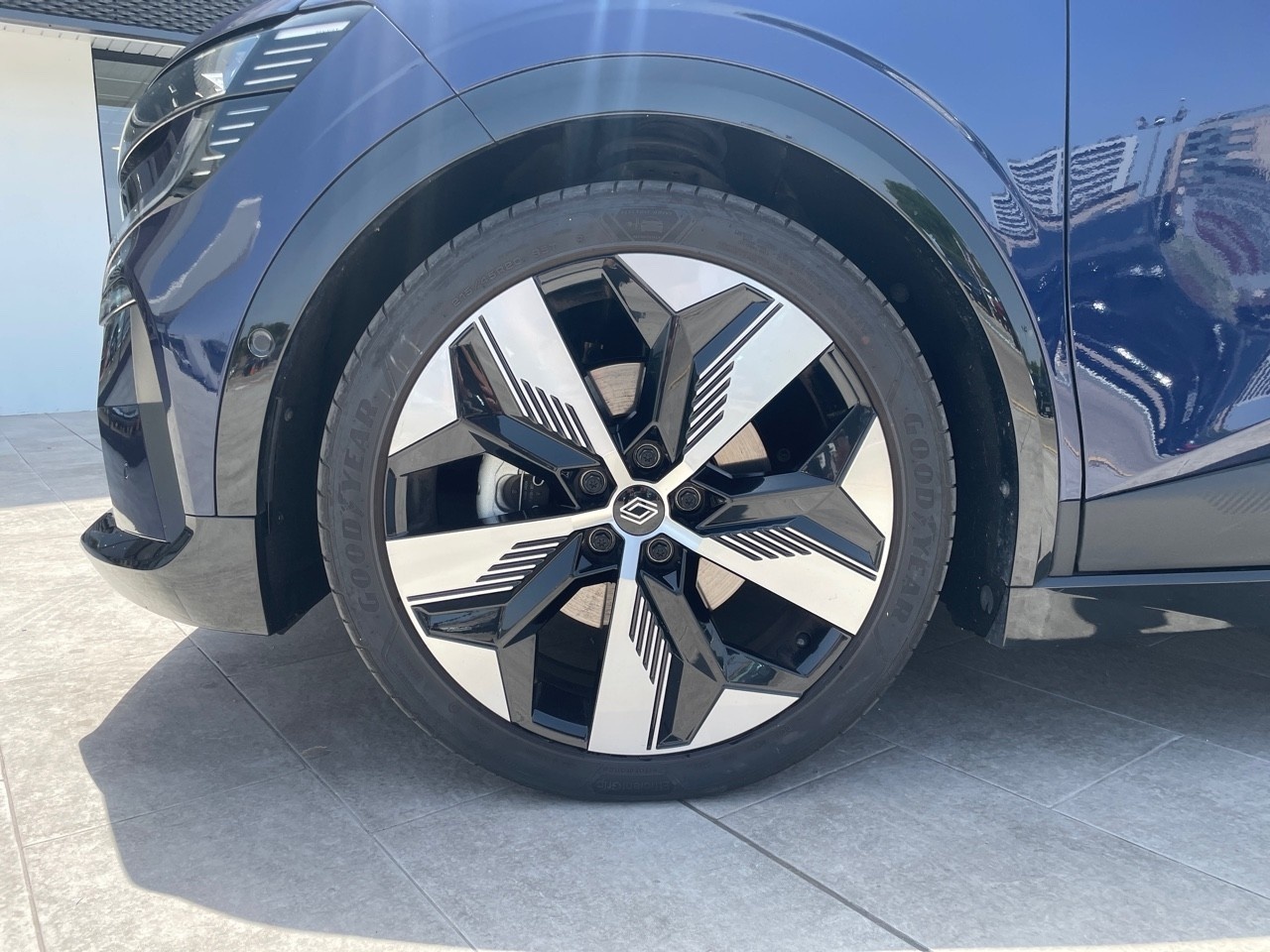 Renault Megane E-Tech Techno autonomía confort 160 kW (218 CV) - 10