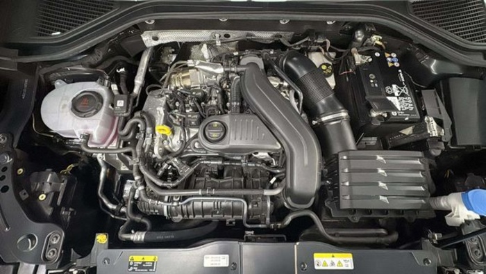 VolkswagenT-Roc Life 1.5 TSI 110 kW (150 CV) DSG Vehículo usado en Barcelona - 18 VolkswagenT-Roc Life 1.5 TSI 110 kW (150 CV) DSG Vehículo usado en Barcelona - 18