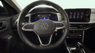 Volkswagen T-Roc Life 1.5 TSI 110 kW (150 CV) DSG Volkswagen T-Roc Life 1.5 TSI 110 kW (150 CV) DSG