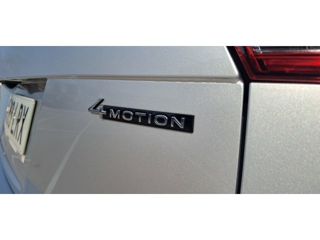 VolkswagenTiguan R-Line 2.0 TDI 4Motion 110 kW (150 CV) DSG Vehículo usado en Barcelona - 20