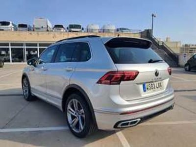 Volkswagen Tiguan R-Line 2.0 TDI 4Motion 110 kW (150 CV) DSG Volkswagen Tiguan R-Line 2.0 TDI 4Motion 110 kW (150 CV) DSG