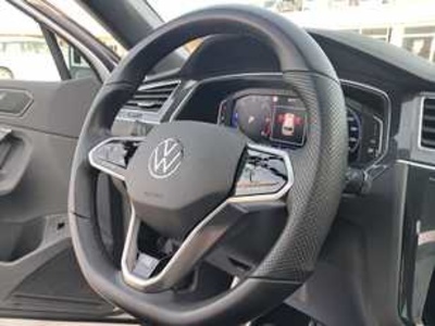 Volkswagen Tiguan R-Line 2.0 TDI 4Motion 110 kW (150 CV) DSG Volkswagen Tiguan R-Line 2.0 TDI 4Motion 110 kW (150 CV) DSG