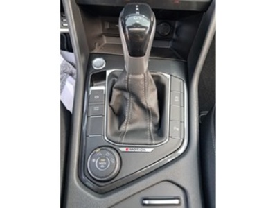 Volkswagen Tiguan R-Line 2.0 TDI 4Motion 110 kW (150 CV) DSG Volkswagen Tiguan R-Line 2.0 TDI 4Motion 110 kW (150 CV) DSG