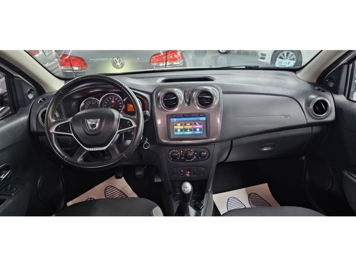 DaciaSandero Stepway Comfort TCe 66 kW (90 CV) Vehículo usado en Barcelona - 6 DaciaSandero Stepway Comfort TCe 66 kW (90 CV) Vehículo usado en Barcelona - 6