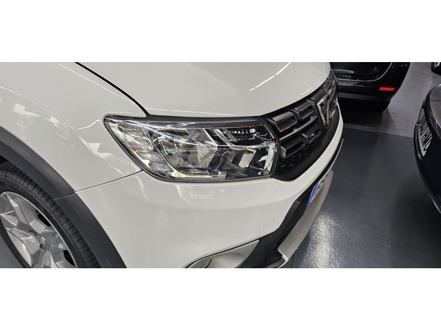 DaciaSandero Stepway Comfort TCe 66 kW (90 CV) Vehículo usado en Barcelona - 13