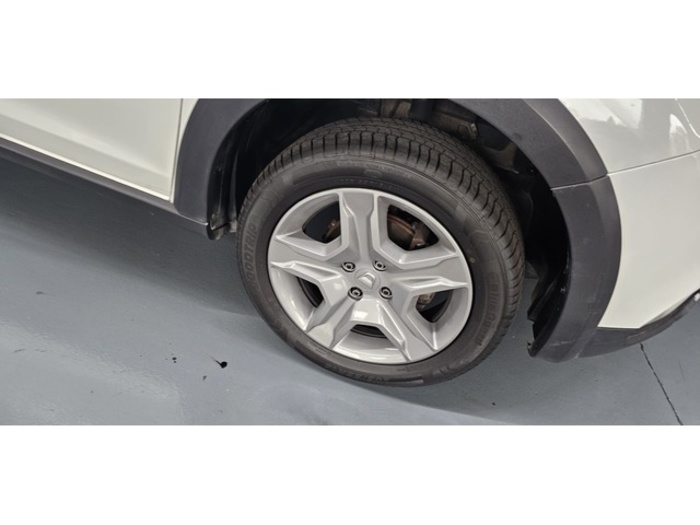 DaciaSandero Stepway Comfort TCe 66 kW (90 CV) Vehículo usado en Barcelona - 15 DaciaSandero Stepway Comfort TCe 66 kW (90 CV) Vehículo usado en Barcelona - 15