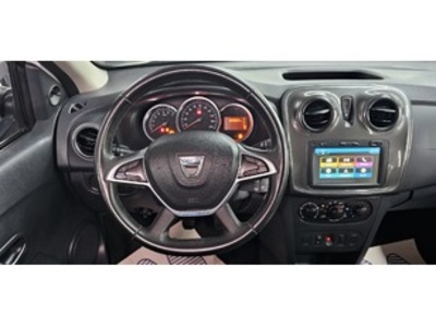 Dacia Sandero Stepway Comfort TCe 66 kW (90 CV) Dacia Sandero Stepway Comfort TCe 66 kW (90 CV)