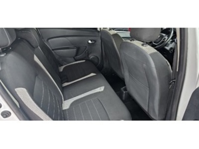 Dacia Sandero Stepway Comfort TCe 66 kW (90 CV) Dacia Sandero Stepway Comfort TCe 66 kW (90 CV)