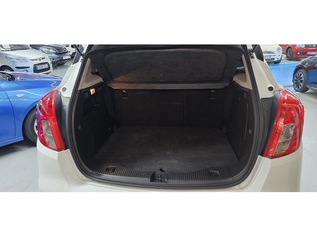 OpelMokka X 1.4 T S&S Selective 4x2 103 kW (140 CV) Vehículo usado en Barcelona - 6 OpelMokka X 1.4 T S&S Selective 4x2 103 kW (140 CV) Vehículo usado en Barcelona - 6