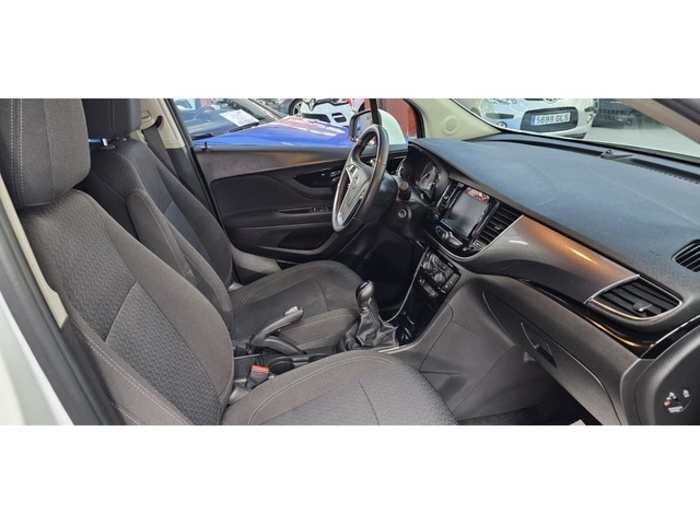 OpelMokka X 1.4 T S&S Selective 4x2 103 kW (140 CV) Vehículo usado en Barcelona - 14 OpelMokka X 1.4 T S&S Selective 4x2 103 kW (140 CV) Vehículo usado en Barcelona - 14