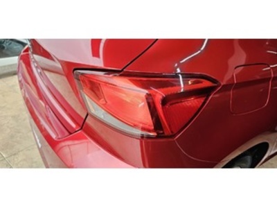 SEAT Ibiza 1.0 Style 55 kW (75 CV) SEAT Ibiza 1.0 Style 55 kW (75 CV)