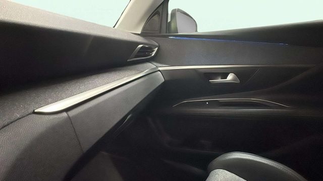 Peugeot3008 PureTech 130 S&S Active 96 kW (130 CV) Vehículo usado en Barcelona - 15
